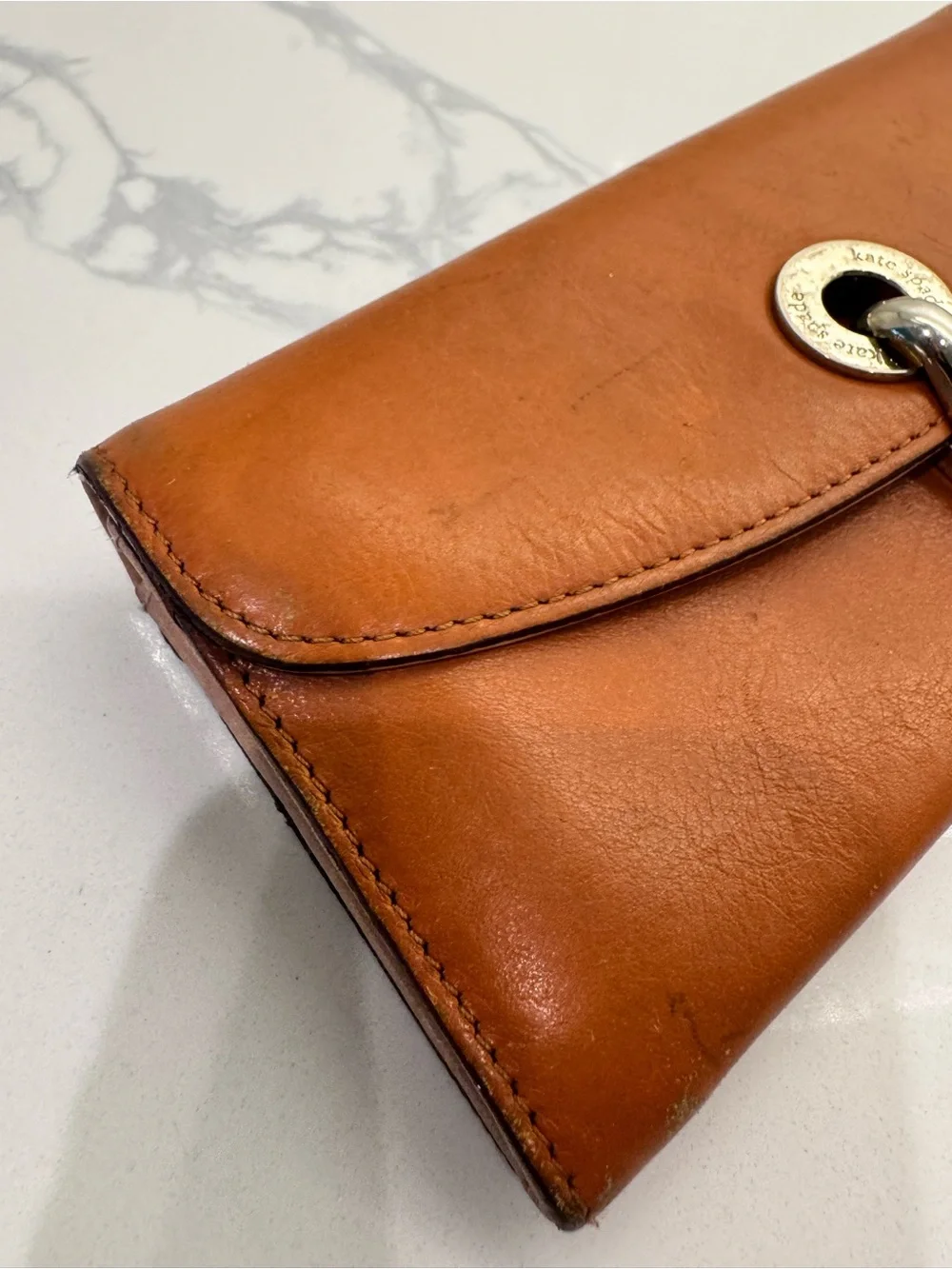 kate spade Leather Turn-Lock Wallet in Cognac Brown